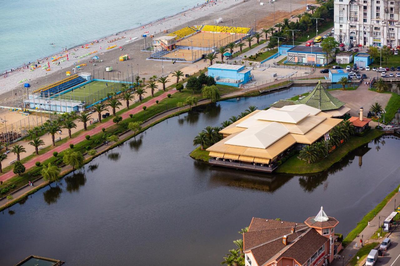 G-Point City Beach Batumi Exteriér fotografie